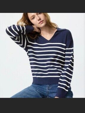 Uniqlo Striped V-Neck Long Sleeve Sweater - Navy & White
